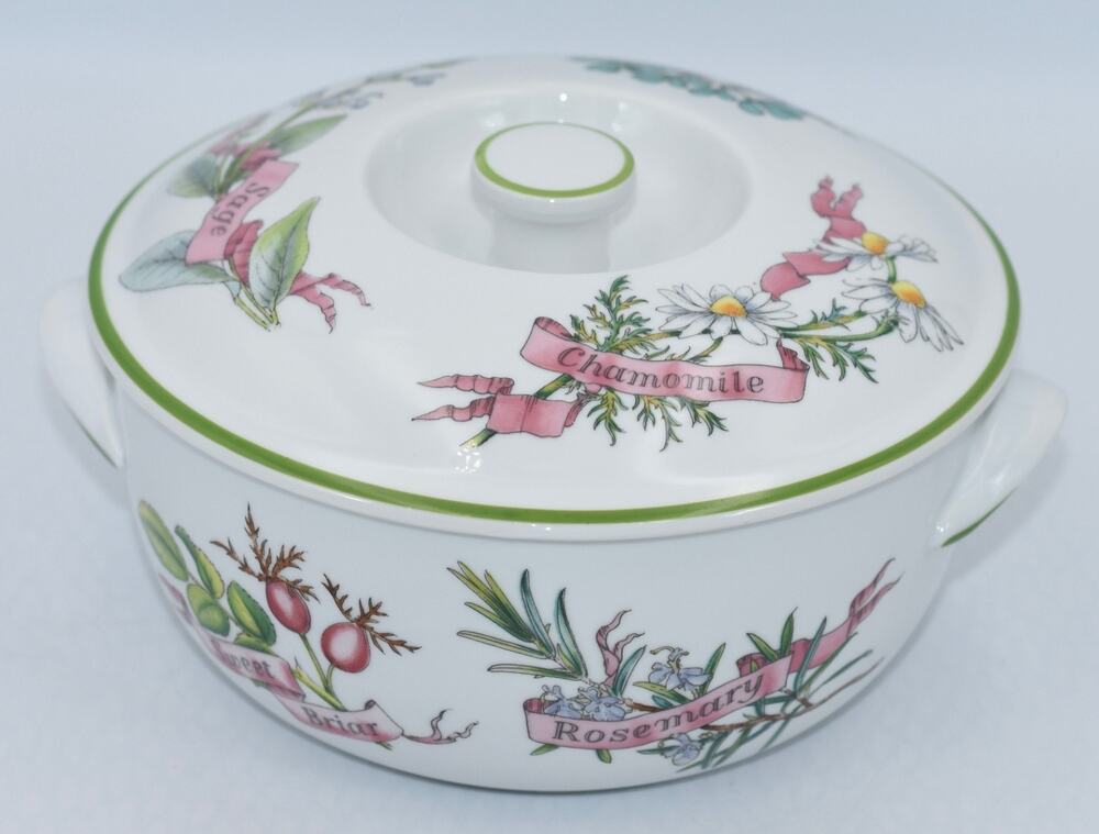 Royal Worcester Fine Porcelain Country Kitchen Covered Casserole ENGLAND